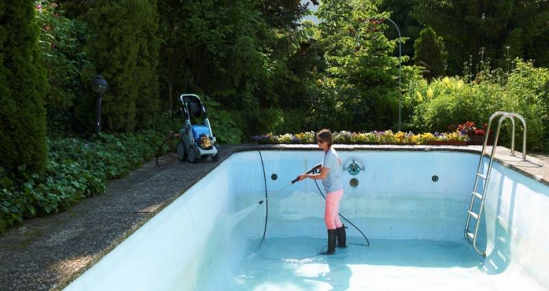 اسید شویی استخر