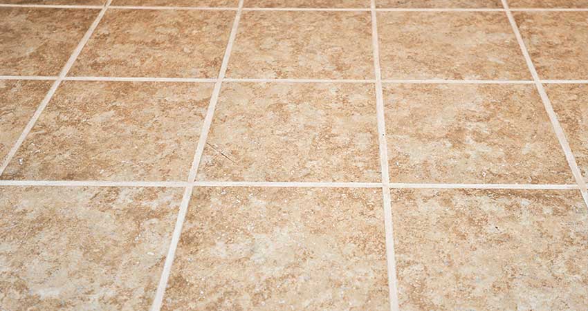 پاک کردن شوره و سفیدک کاشی